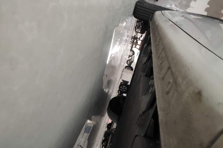 Used Wuling Bingo 2024 333 km Enjoyment Version Right Side Sill