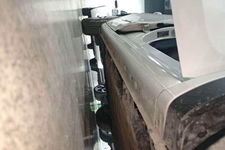 Used Wuling Bingo 2024 333 km Enjoyment Version Right Side Sill