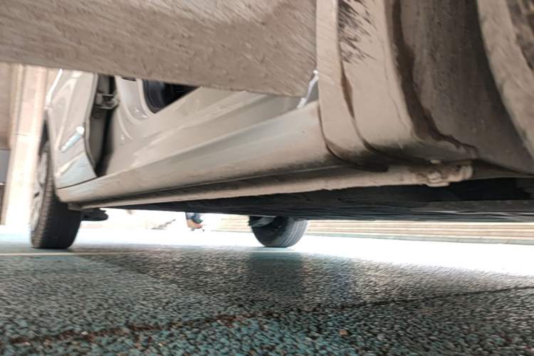 Used Wuling Bingo 2024 333 km Enjoyment Version Right Side Sill