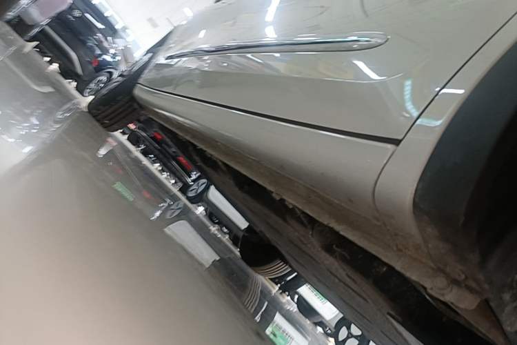 Used Wuling Bingo 2024 333 km Enjoyment Version Right Side Sill