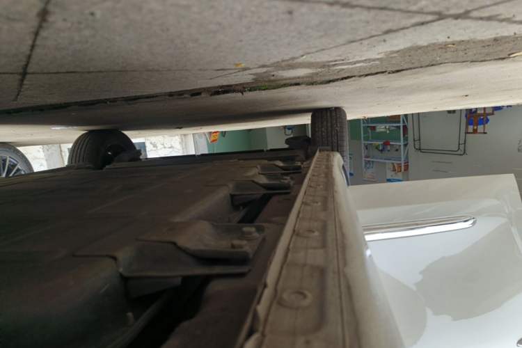 Used Wuling Bingo 2024 333 km Lingxi Connected Version Right Side Sill