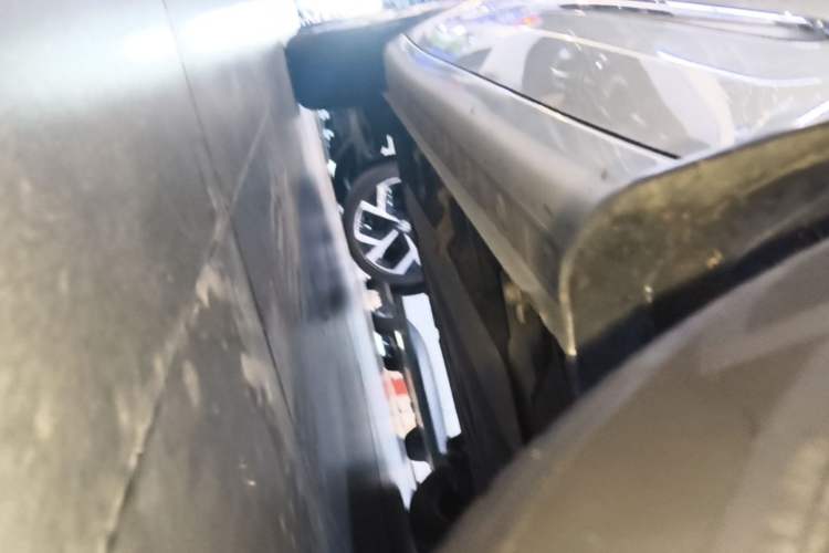Used Wuling Bingo 2024 333 km Enjoyment Version Right Side Sill