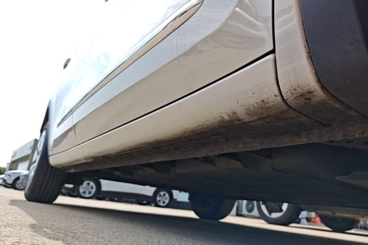 Used Wuling Bingo 2024 333 km Enjoyment Version Right Side Sill