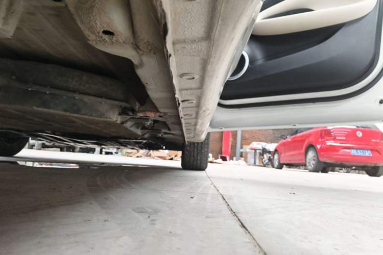 Used Wuling Bingo 2024 203km Light Edition Right Side Sill