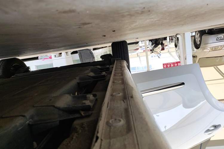 Used Wuling Bingo 2024 333 km Enjoyment Version Right Side Sill
