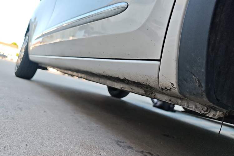 Used Wuling Bingo 2024 333 km Enjoyment Version Right Side Sill