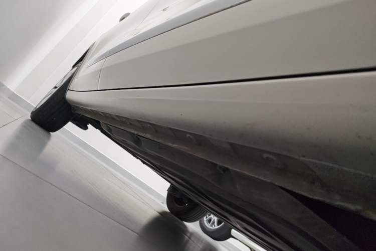 Used Wuling Bingo 2024 333 km Enjoyment Version Right Side Sill