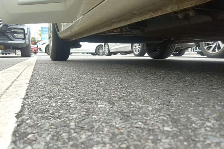Used Wuling Bingo 2024 203km Light Edition Right Side Sill