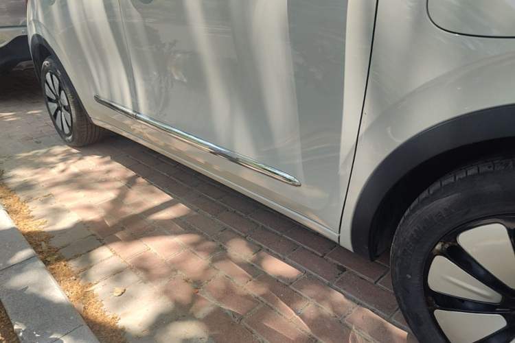 Used Wuling Bingo 2024 333 km Enjoyment Version Right Side Sill