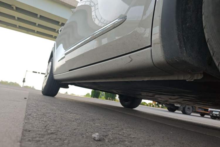 Used Wuling Bingo 2024 333 km Enjoyment Version Right Side Sill
