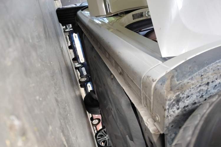 Used Wuling Bingo 2024 333 km Enjoyment Version Right Side Sill