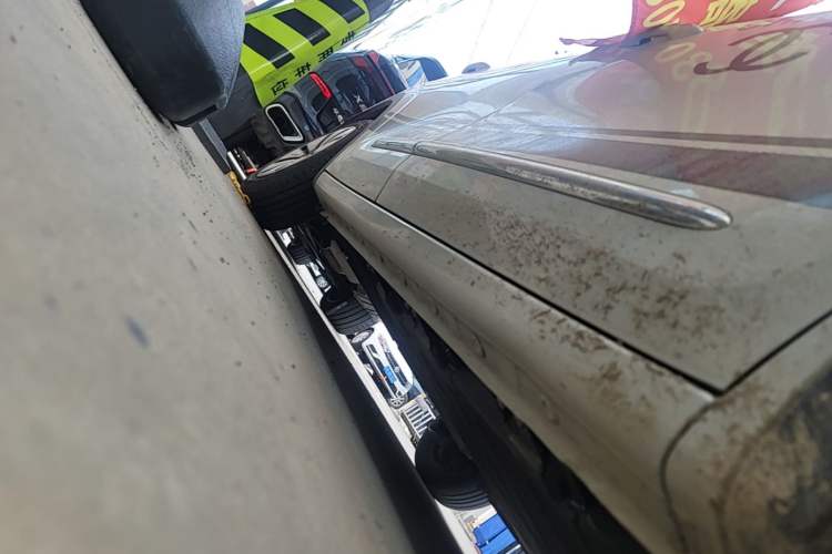 Used Wuling Bingo 2024 333 km Lingxi Connected Version Right Side Sill