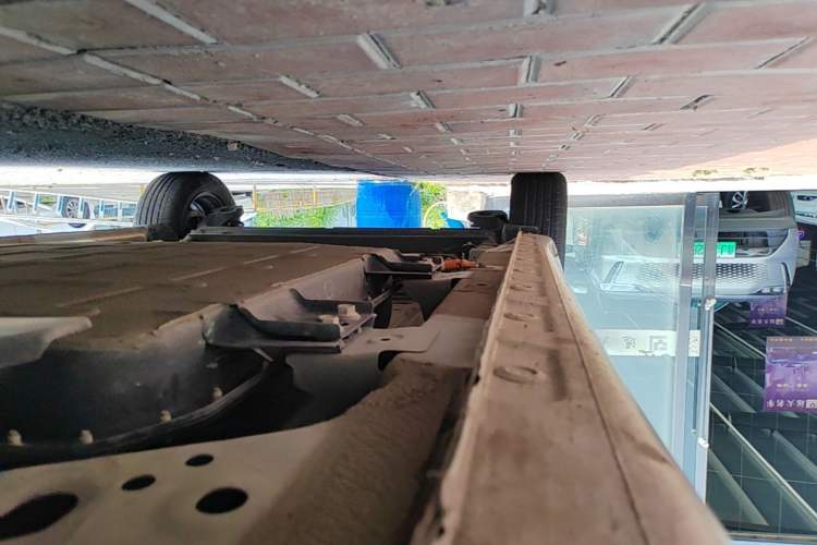 Used Wuling Bingo 2024 203km Light Edition Right Side Sill