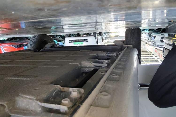 Used Wuling Bingo 2024 333 km Enjoyment Version Right Side Sill