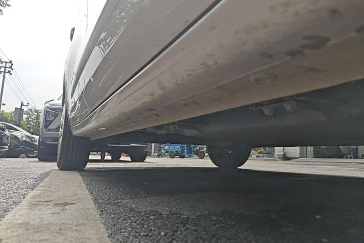 Used Wuling Bingo 2024 203km Light Edition Right Side Sill