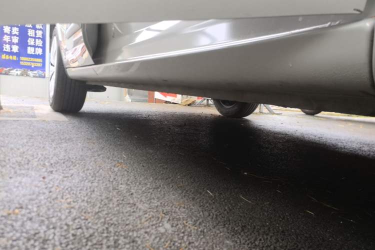 Used Wuling Bingo 2024 203km Light Edition Right Side Sill