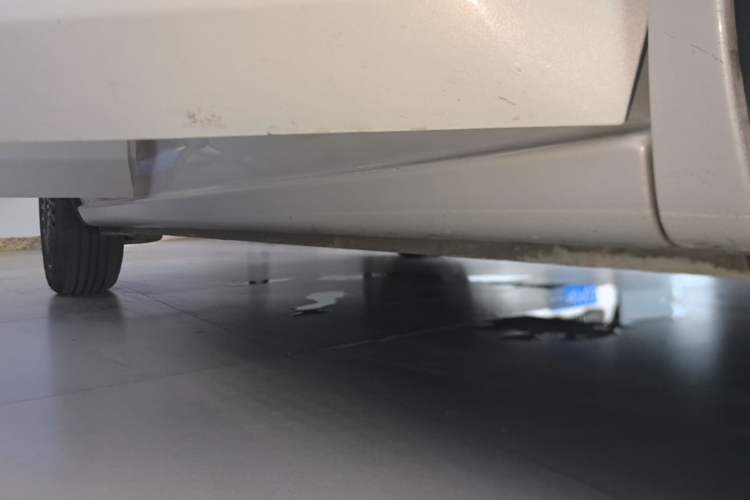 Used Wuling Bingo 2024 333 km Enjoyment Version Right Side Sill
