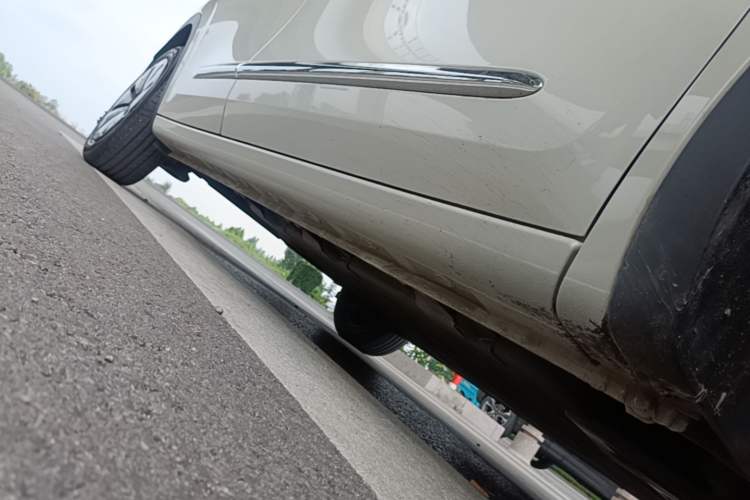 Used Wuling Bingo 2024 333 km Enjoyment Version Right Side Sill