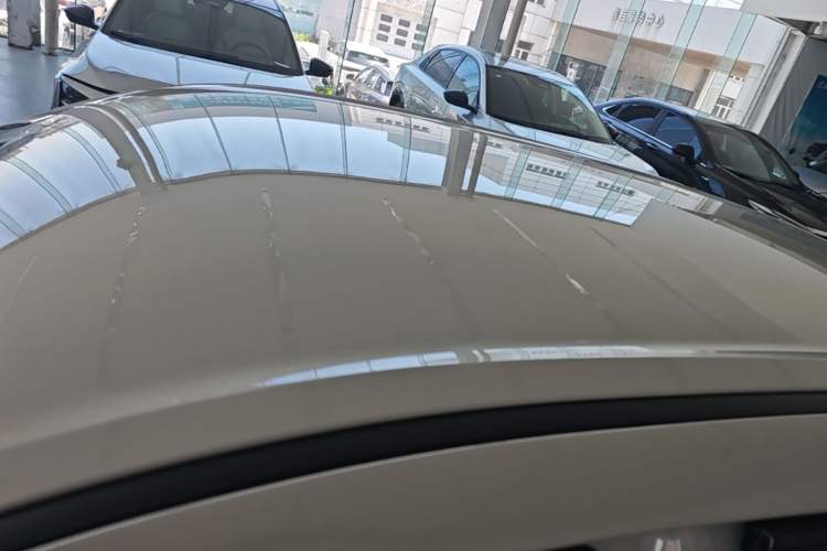 Used Wuling Bingo 2024 333 km Enjoyment Version Roof