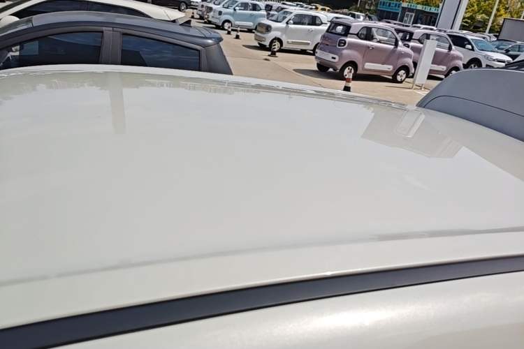 Used Wuling Bingo 2024 333 km Enjoyment Version Roof