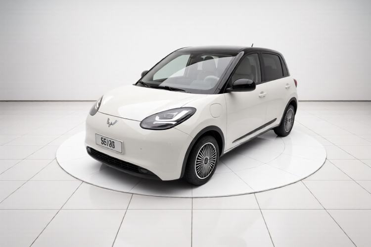 Used Wuling Bingo 2024 333 km Lingxi Connected Version Guazi used car, China used car export, Used car for sale, Used  cars, Cheapest cars for sale