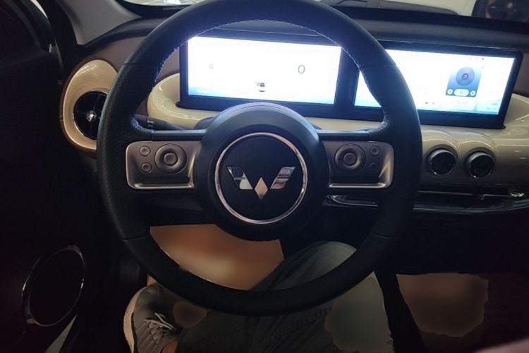 Used Wuling Bingo 2024 410 km Lingxi Deluxe Edition Steering Wheel