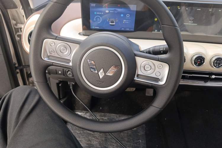 Used Wuling Bingo 2024 333 km Enjoyment Version Steering Wheel