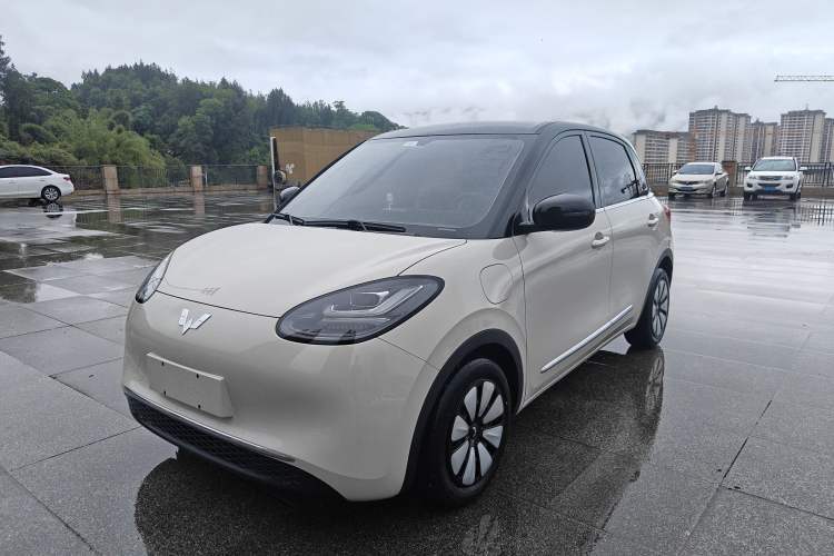 Used Wuling Bingo 2024 333 km Lingxi Connected Version Guazi used car, China used car export, Used car for sale, Used Wuling cars, Cheapest cars for sale, Electric vehicle, New energy car