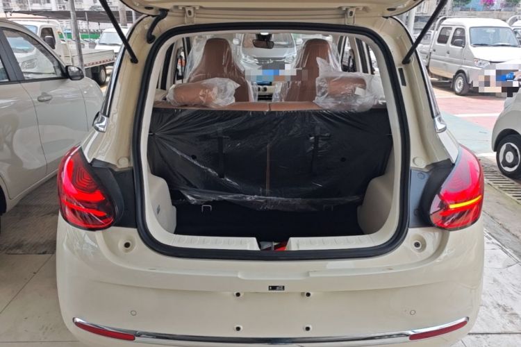 Used Wuling Bingo 2024 333 km Enjoyment Version Trunk