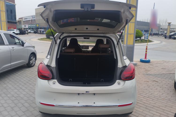 Used Wuling Bingo 2024 203km Light Edition Trunk