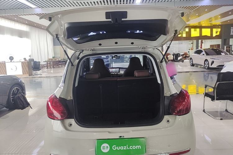 Used Wuling Bingo 2024 333 km Enjoyment Version Trunk