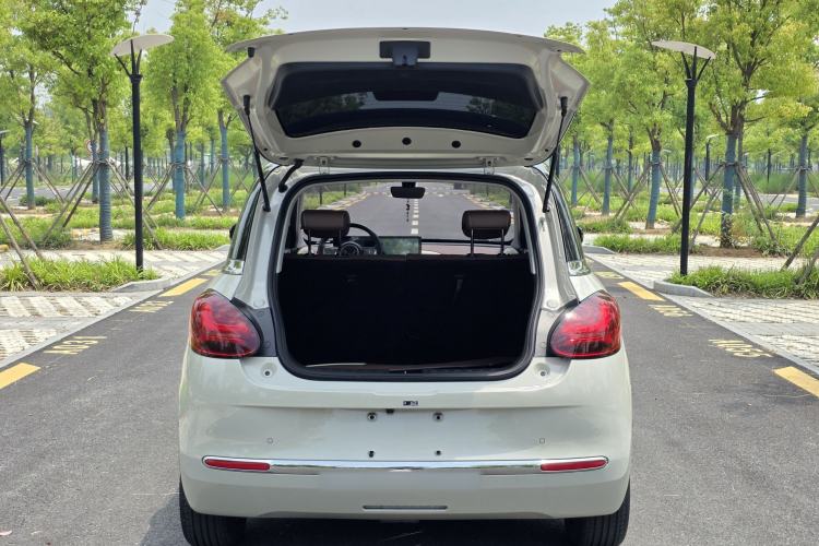 Used Wuling Bingo 2024 333 km Enjoyment Version Trunk