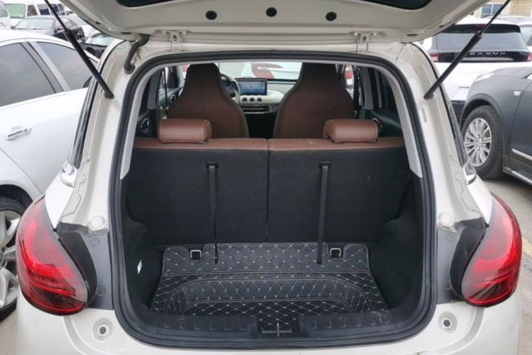 Used Wuling Bingo 2024 333 km Enjoyment Version Trunk