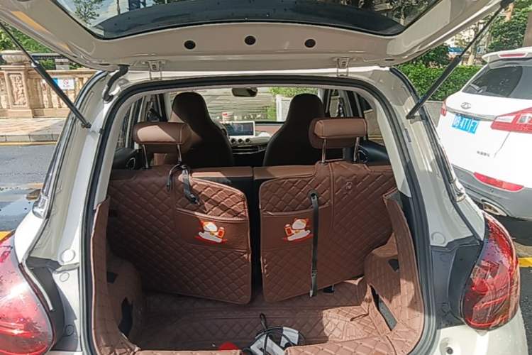 Used Wuling Bingo 2024 333 km Enjoyment Version Trunk