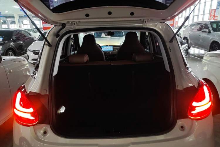 Used Wuling Bingo 2024 333 km Enjoyment Version Trunk