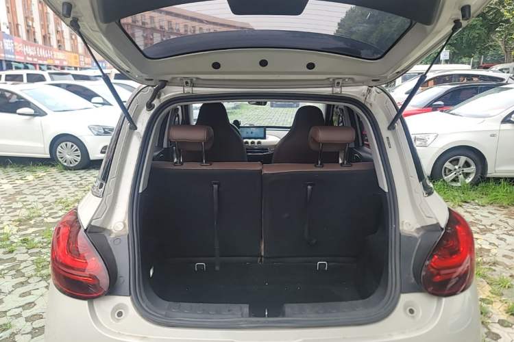Used Wuling Bingo 2024 333 km Enjoyment Version Trunk