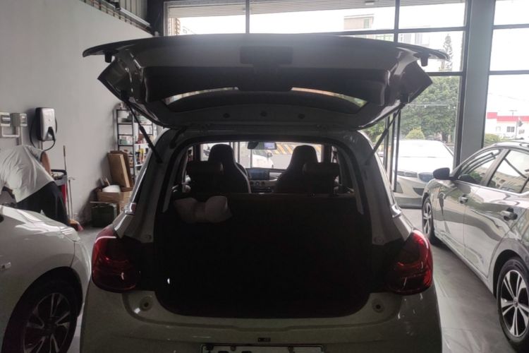 Used Wuling Bingo 2024 333 km Enjoyment Version Trunk