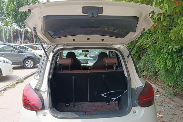 Used Wuling Bingo 2024 333 km Enjoyment Version Trunk