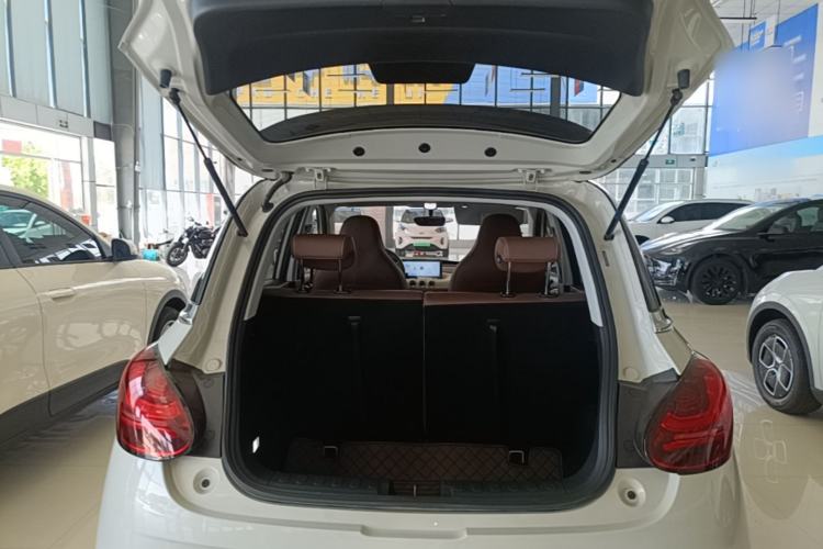 Used Wuling Bingo 2024 333 km Enjoyment Version Trunk