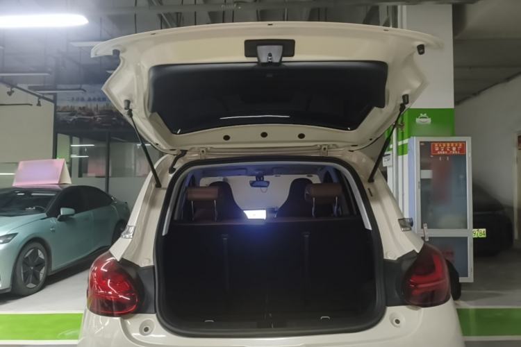 Used Wuling Bingo 2024 333 km Enjoyment Version Trunk