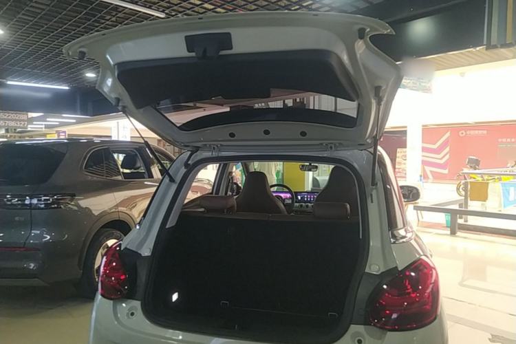 Used Wuling Bingo 2024 333 km Lingxi Connected Version Trunk