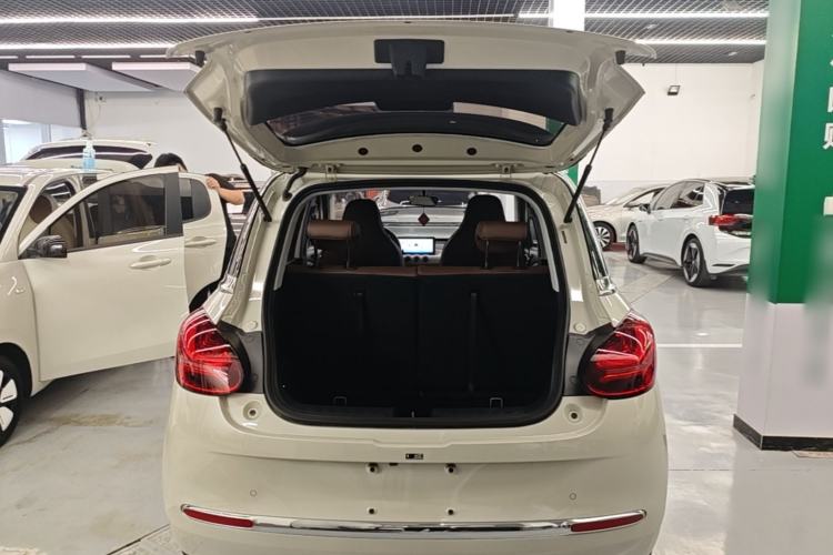 Used Wuling Bingo 2024 333 km Enjoyment Version Trunk