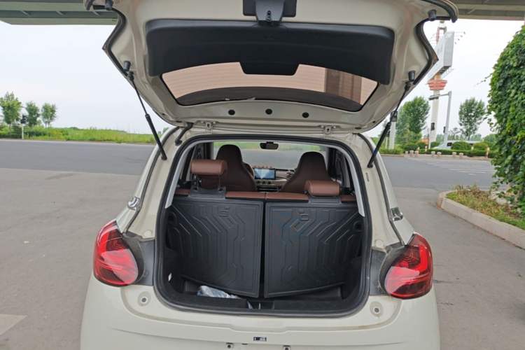 Used Wuling Bingo 2024 333 km Enjoyment Version Trunk