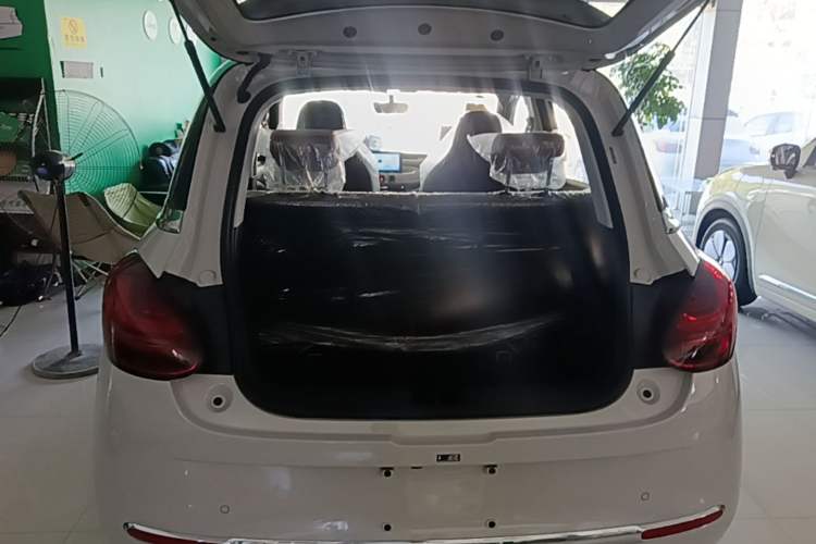 Used Wuling Bingo 2024 333 km Enjoyment Version Trunk