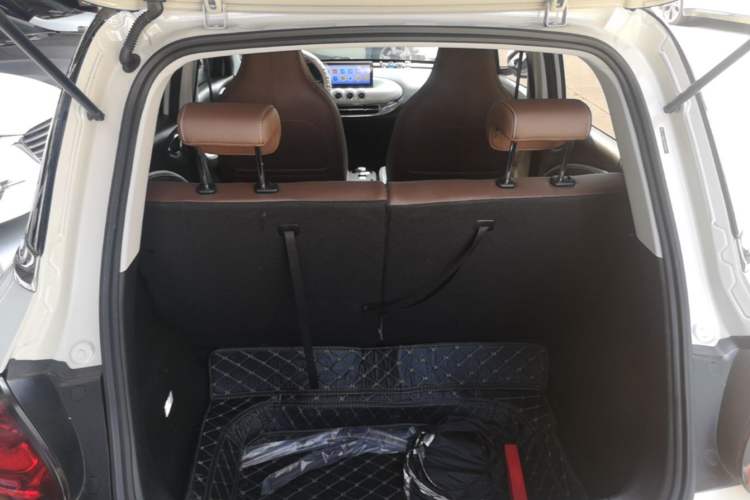 Used Wuling Bingo 2024 333 km Enjoyment Version Trunk