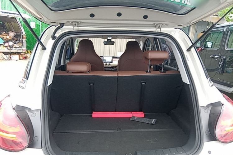 Used Wuling Bingo 2024 333 km Enjoyment Version Trunk