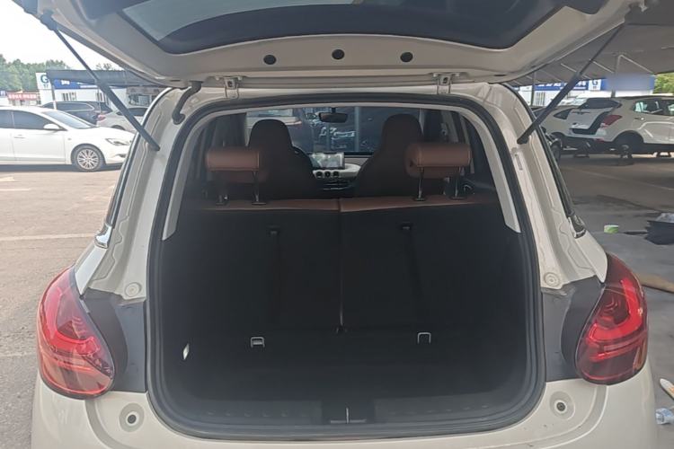 Used Wuling Bingo 2024 333 km Enjoyment Version Trunk