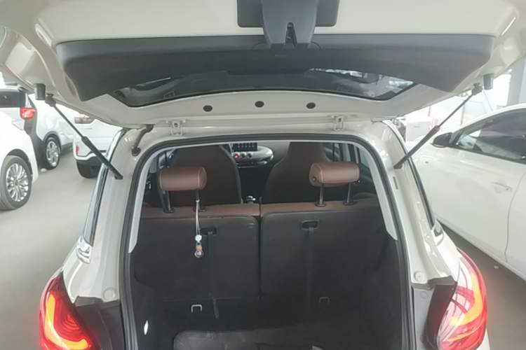 Used Wuling Bingo 2024 333 km Lingxi Connected Version Trunk