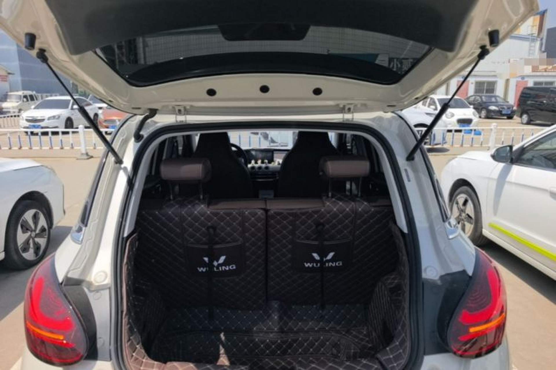 Used Wuling Bingo 2024 333 km Enjoyment Version Trunk