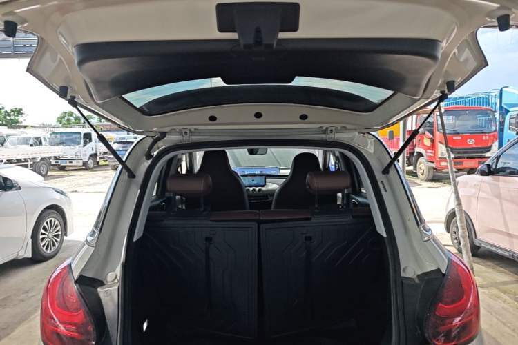 Used Wuling Bingo 2024 333 km Enjoyment Version Trunk